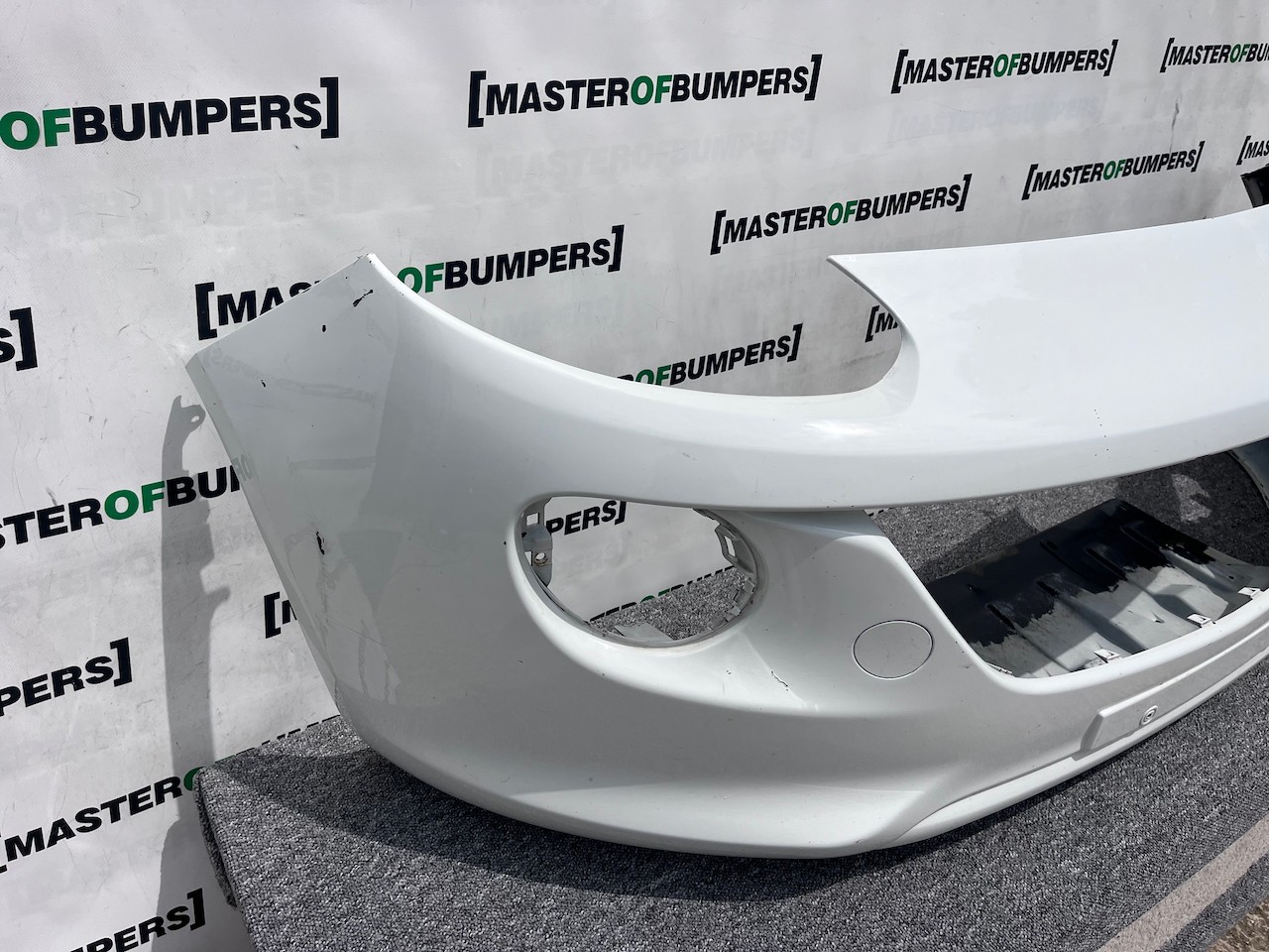 Vauxhall Adam Se Limited Hatchback 2013-2018 Front Bumper No Pdc Genuine [q294]