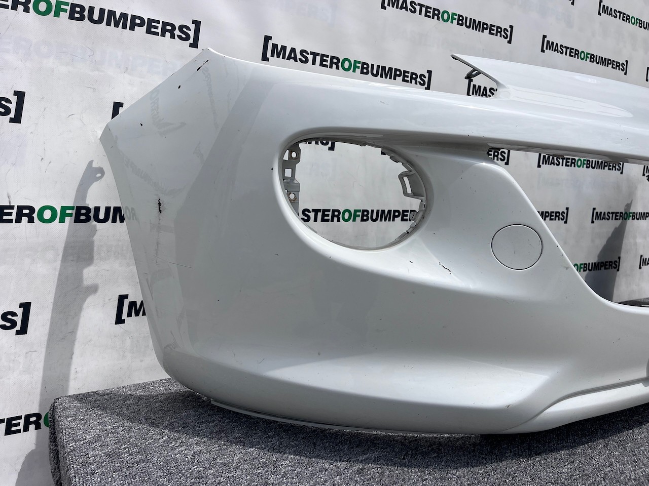 Vauxhall Adam Se Limited Hatchback 2013-2018 Front Bumper No Pdc Genuine [q294]