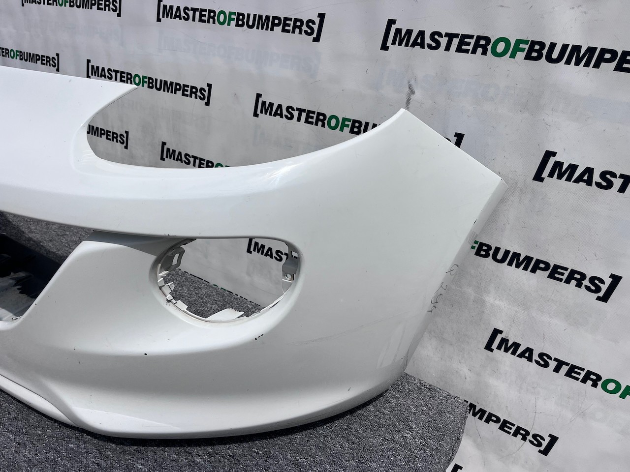 Vauxhall Adam Se Limited Hatchback 2013-2018 Front Bumper No Pdc Genuine [q294]