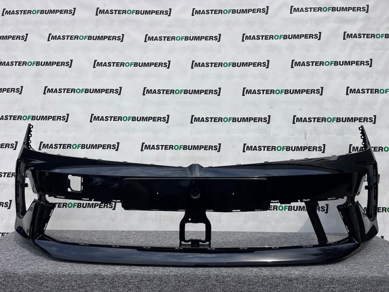 Vauxhall Astra L Gs Line Hatchback Estate 2021-2025 Front Bumper Genuine [q302]