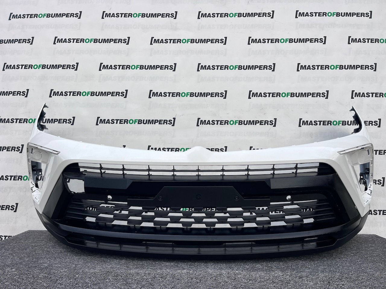 Vauxhall Crossland X Turbo Sri Lift 2021-2025 Front Bumper 6 Pdc Genuine [q324]