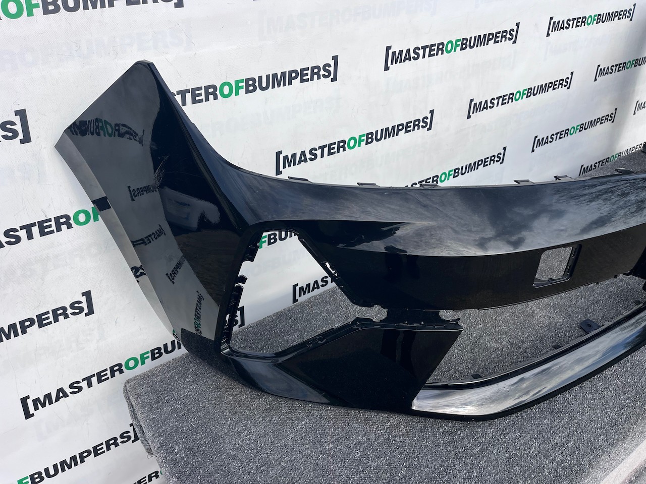 Vauxhall Astra L Gs Line Hatchback Estate 2021-2024 Front Bumper Genuine [q337]