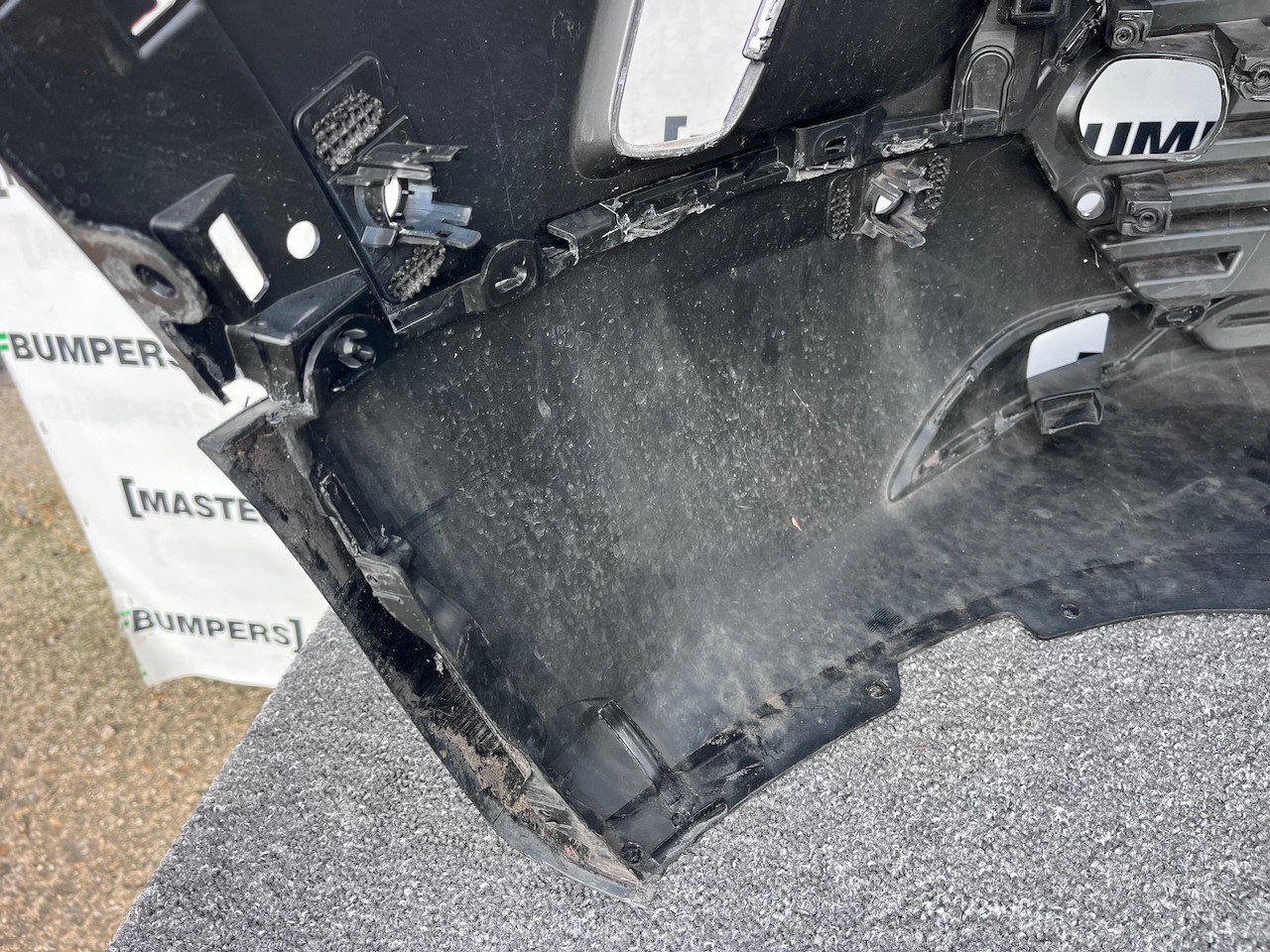 Vauxhall Mokka Elite Sri Turbo 2021-2024 Front Bumper 6 Pdc Genuine [q336]