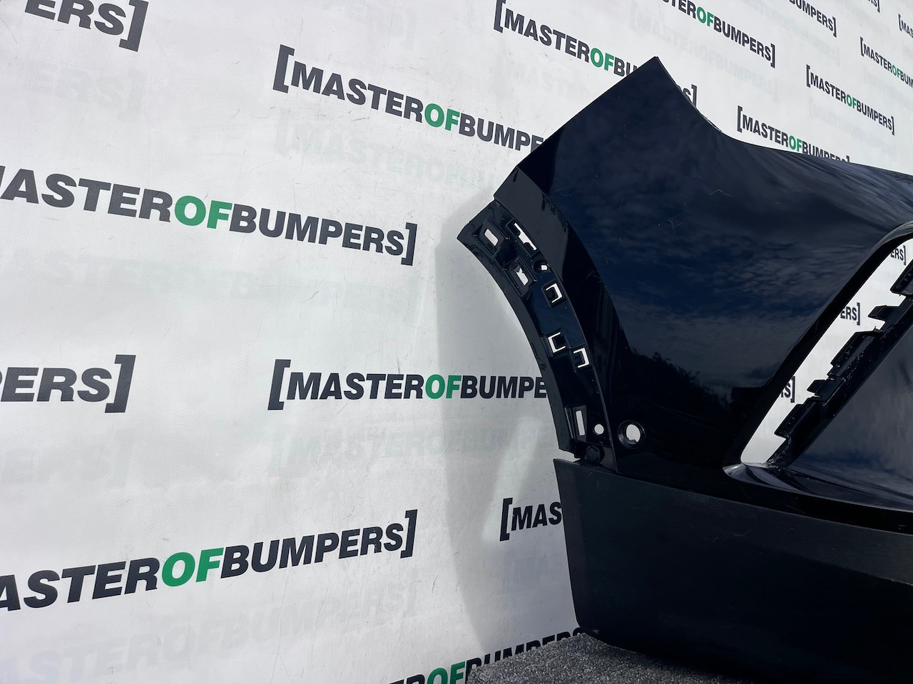 Vauxhall Mokka Elite Sri Turbo 2021-2024 Front Bumper 6 Pdc Genuine [q336]