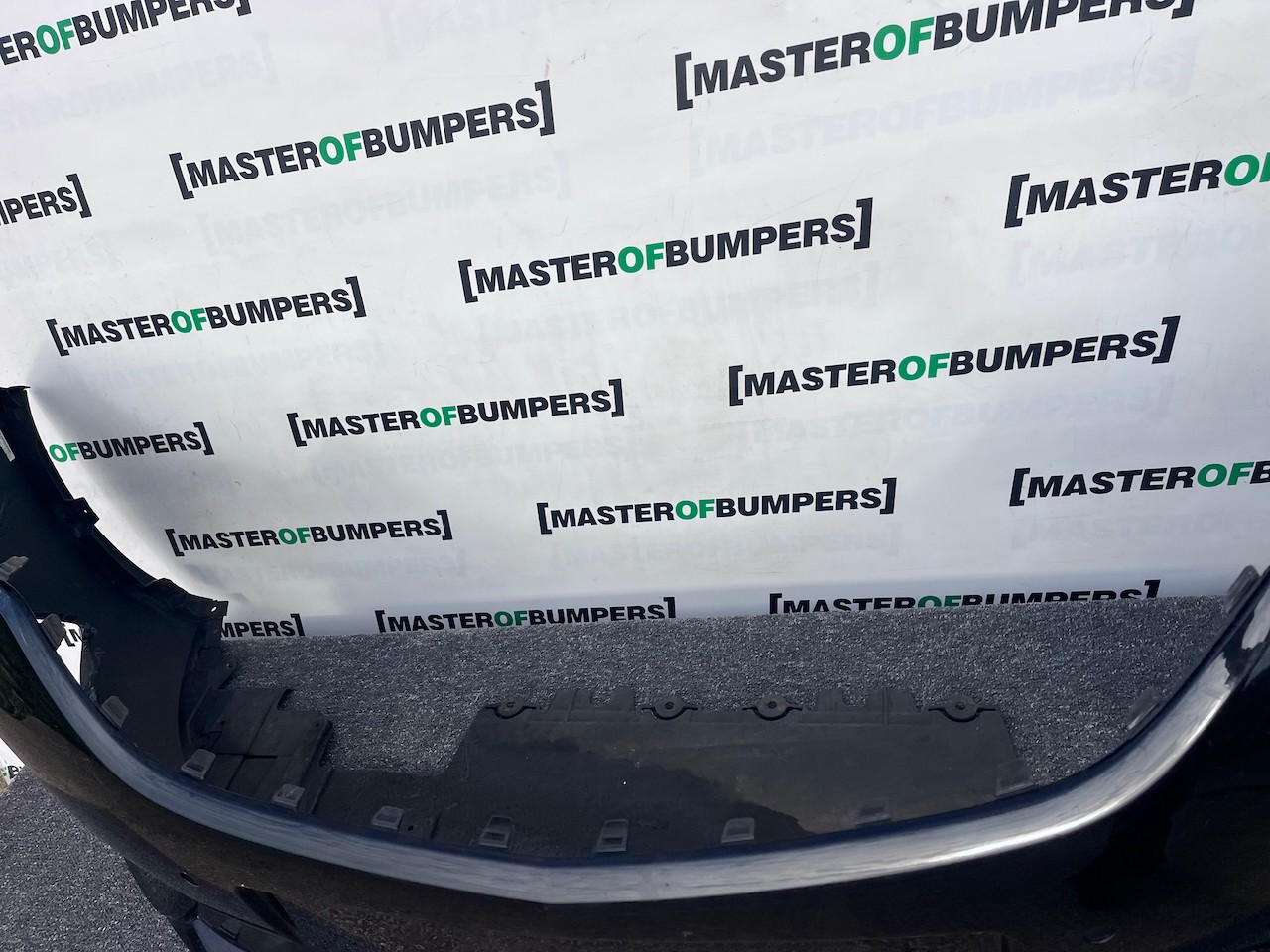 Vauxhall Zafira C Tourer Lift 2017-2022 Front Bumper 4 Pdc Genuine [q339]