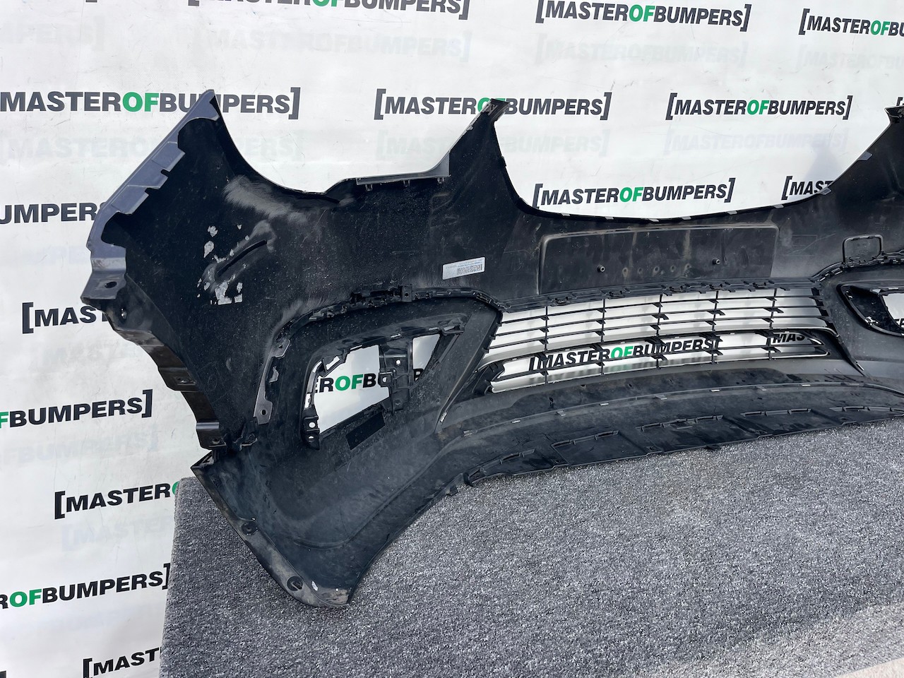 Vauxhall Crossland X Elite 2018-2021 Front Bumper No Pdc Genuine [q349]