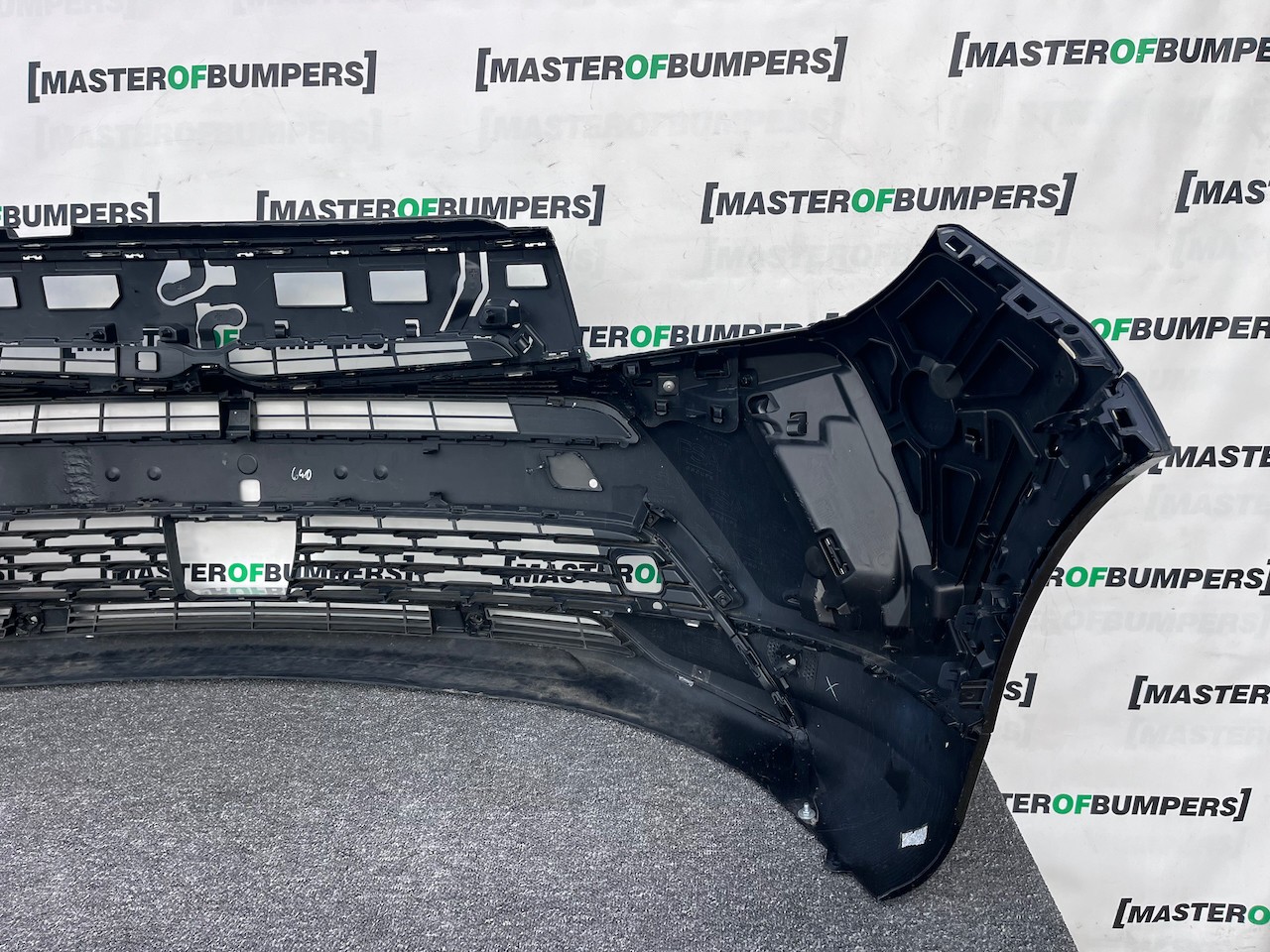 Vauxhall Grandland X Phev Lift 2021-2024 Font Bumper 6 Pdc Genuine [q353]