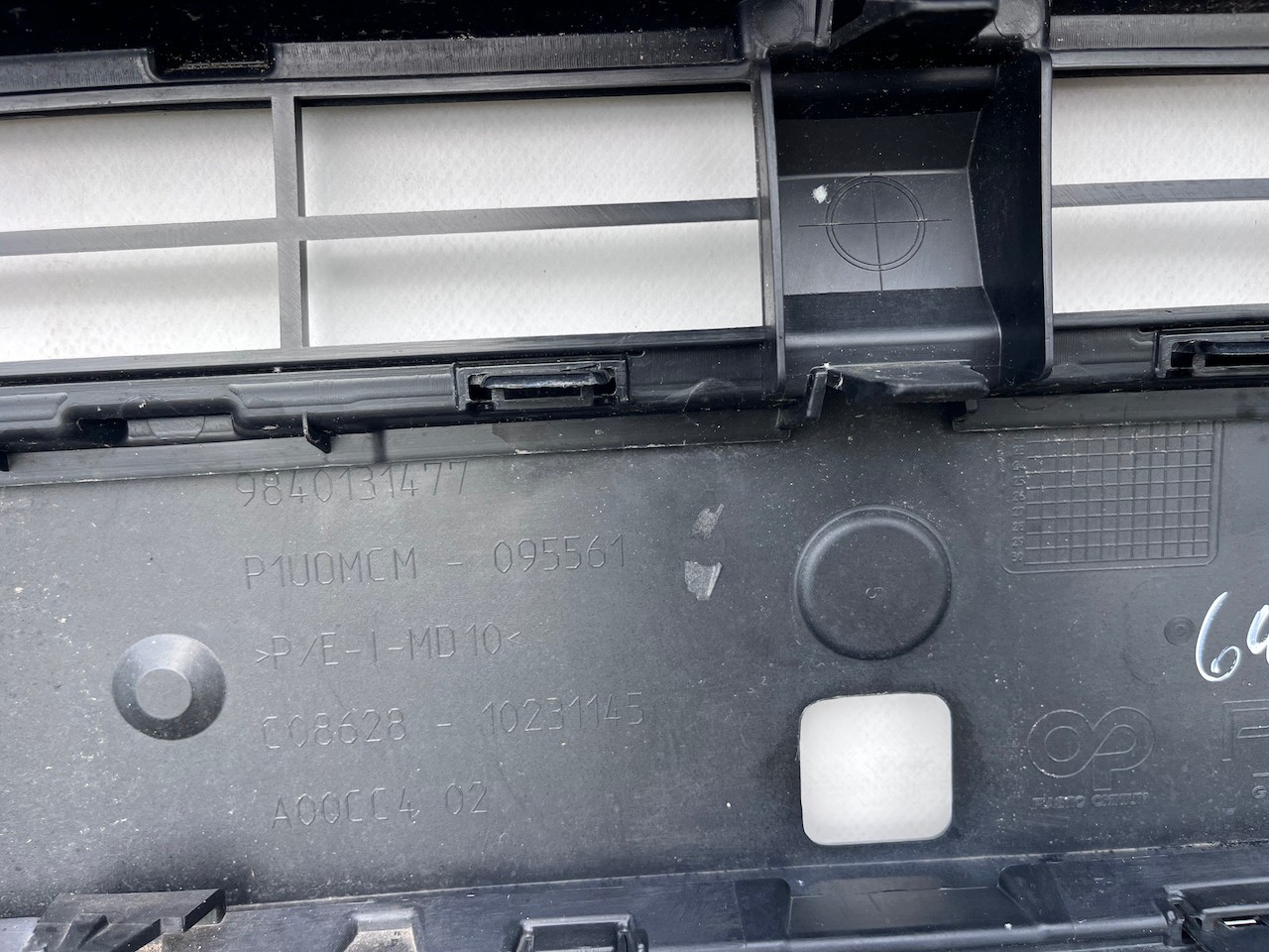 Vauxhall Grandland X Phev Lift 2021-2024 Font Bumper 6 Pdc Genuine [q353]