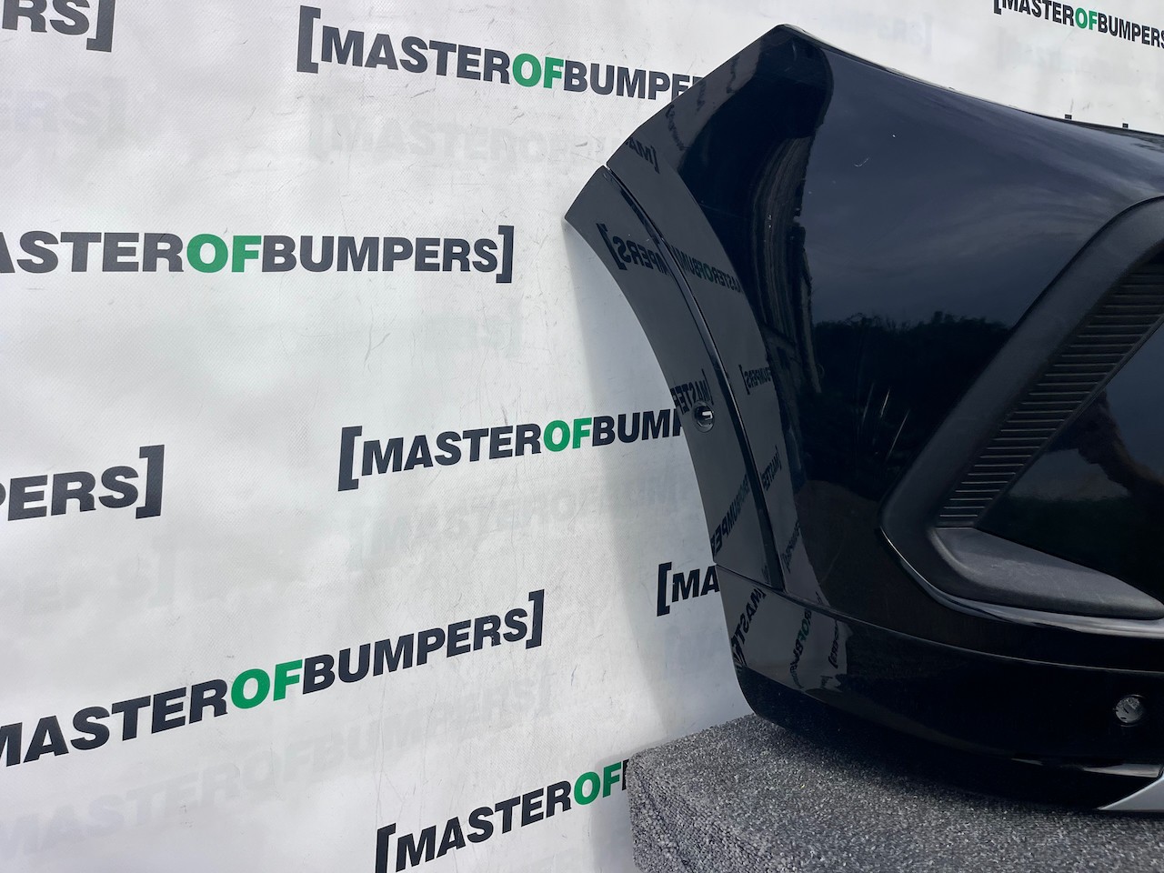 Vauxhall Grandland X Phev Lift 2021-2024 Font Bumper 6 Pdc Genuine [q353]