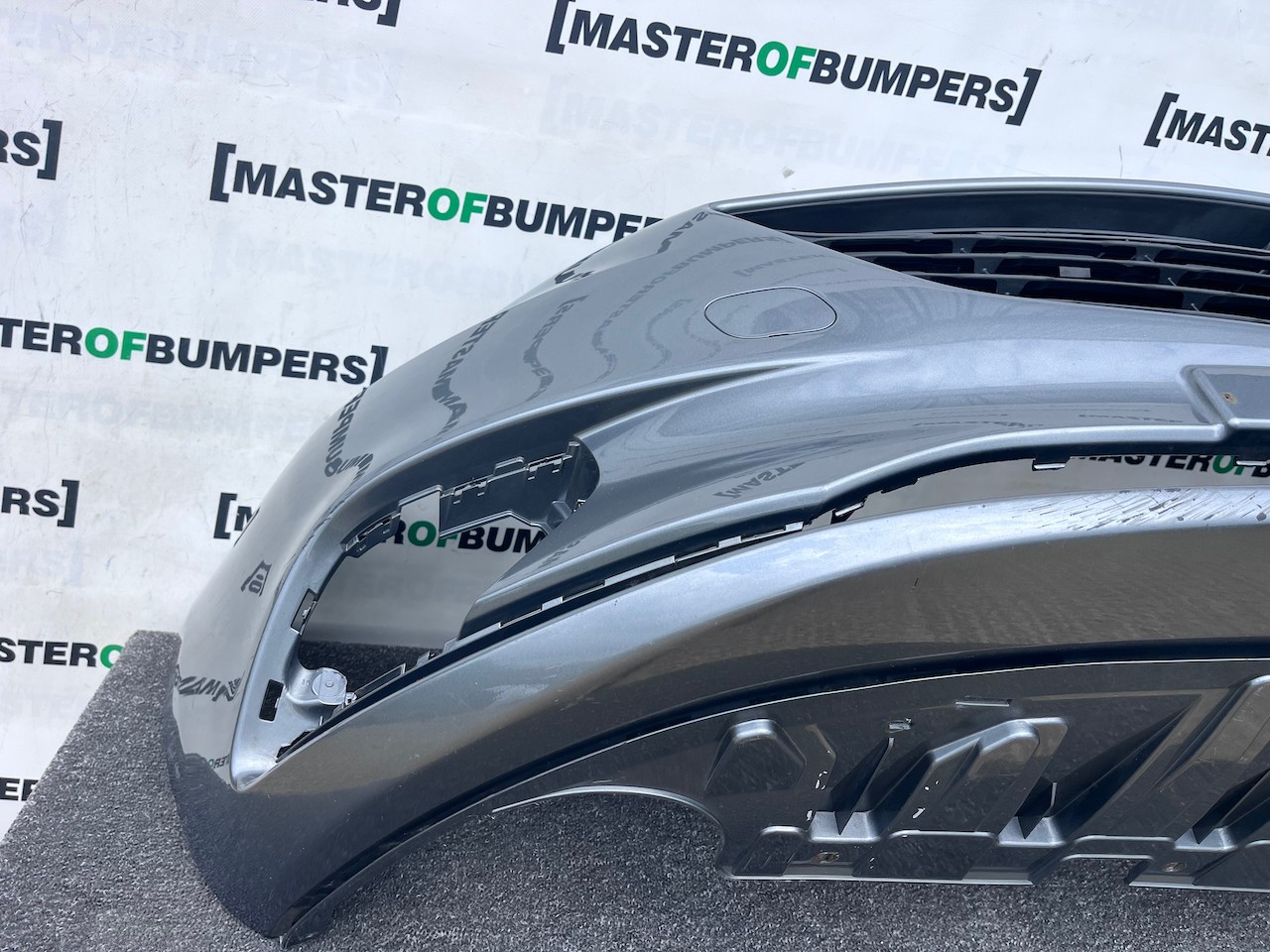 Vauxhall Corsa E Hatchback 2015-2018 Front Bumper No Pdc Genuine [q220]