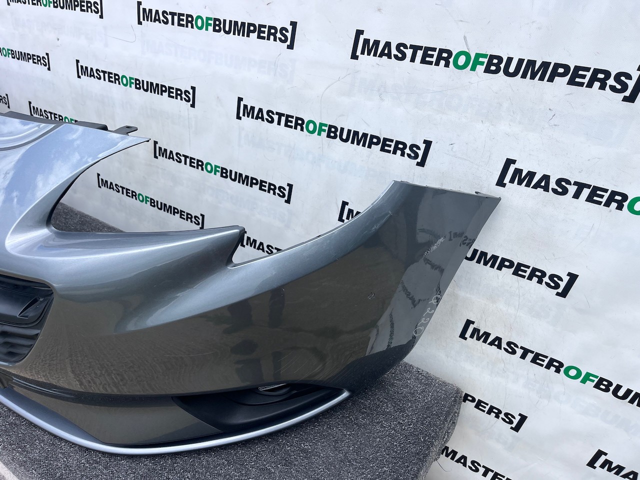 Vauxhall Corsa E Hatchback 2015-2018 Front Bumper No Pdc Genuine [q220]