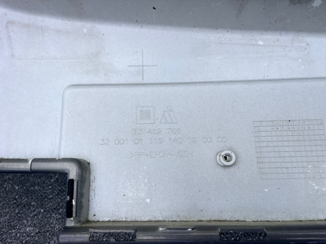 Vauxhall Astra J Limited Hatchback 2014-2016 Front Bumper No Jets Genuine [q357]