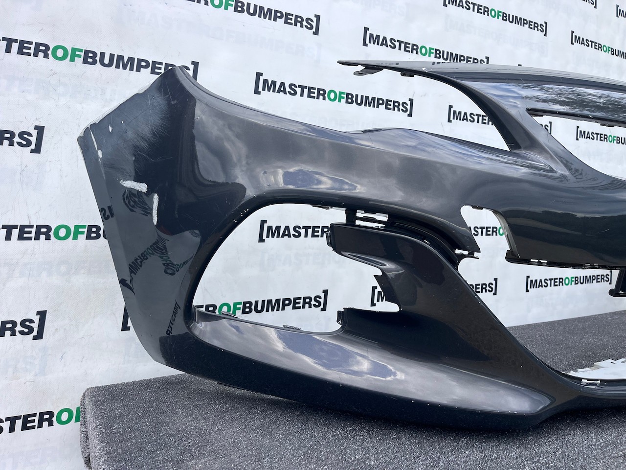 Vauxhall Astra J Limited Hatchback 2014-2016 Front Bumper No Jets Genuine [q357]