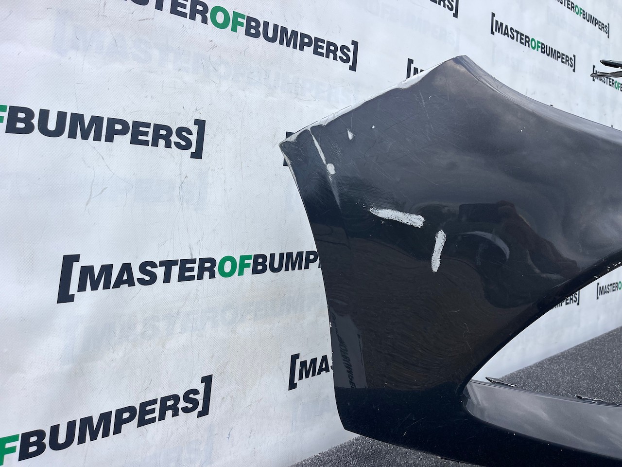 Vauxhall Astra J Limited Hatchback 2014-2016 Front Bumper No Jets Genuine [q357]