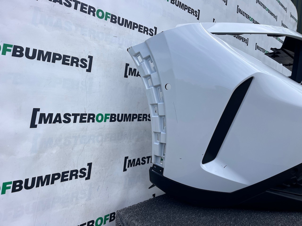Vauxhall Frontera Gs Hybrid 2025-2027 Front Bumper 6 Pdc Genuine [q365]