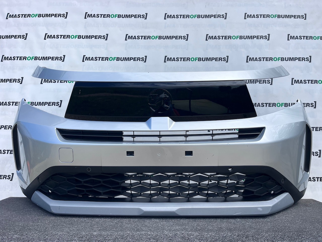 Vauxhall Frontera Gs Hybrid 2025-2027 Front Bumper 6 Pdc Genuine [q367]