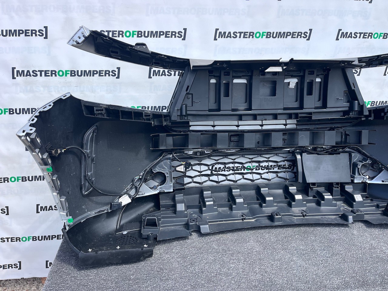 Vauxhall Frontera Gs Hybrid 2025-2027 Front Bumper 6 Pdc Genuine [q367]