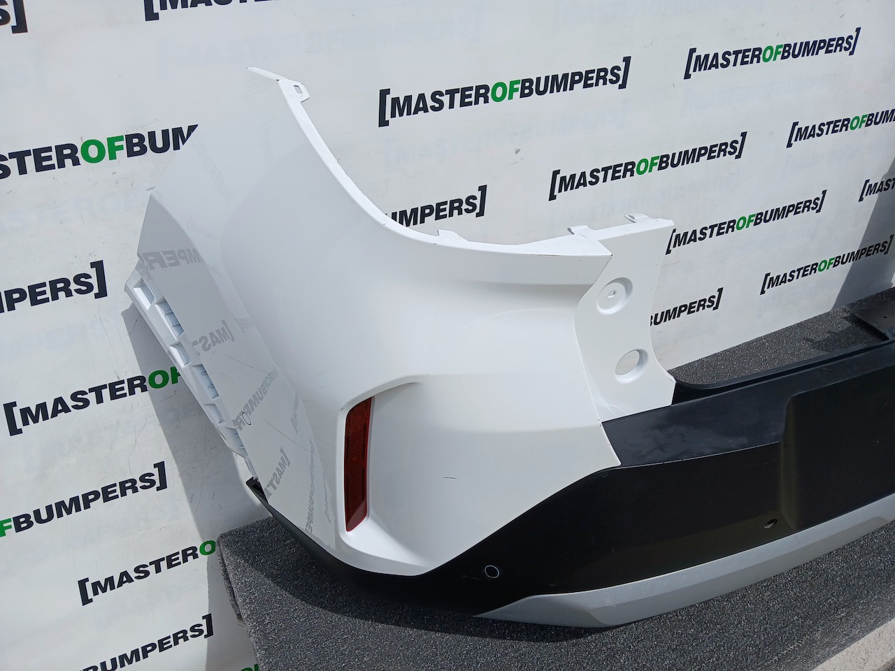 Vauxhall Frontera Gs Hybrid 2025-2027 Rear Bumper 6 Pdc Genuine [q374]