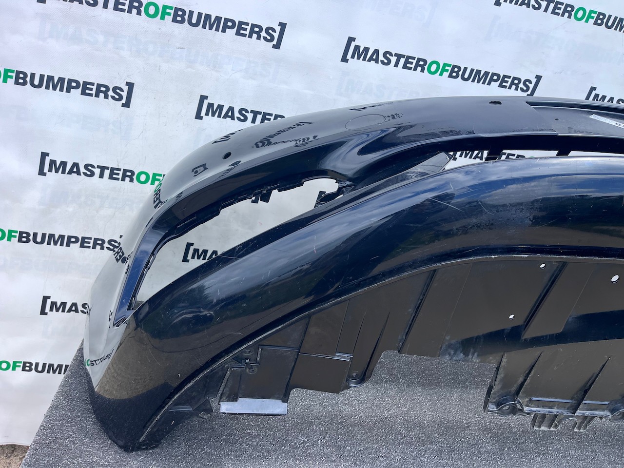 Vauxhall Zafira C Tourer Lift 2017-2022 Front Bumper 4 Pdc Genuine [q387]
