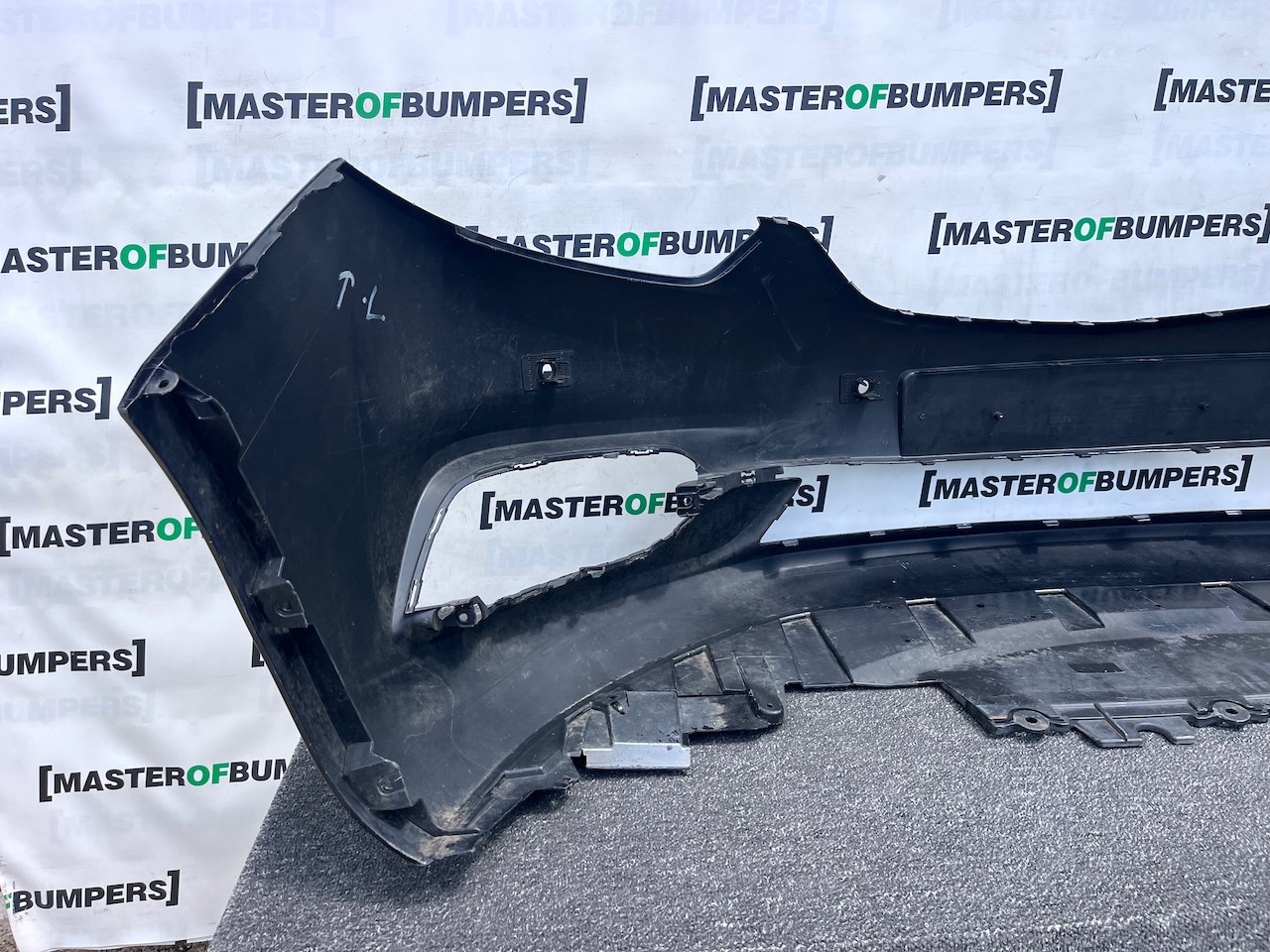 Vauxhall Zafira C Tourer Lift 2017-2022 Front Bumper 4 Pdc Genuine [q387]