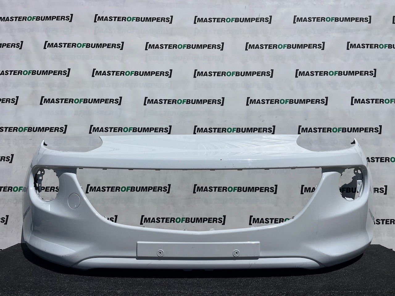 Vauxhall Adam Se Limited Hatchback 2013-2018 Front Bumper No Pdc Genuine [q383]