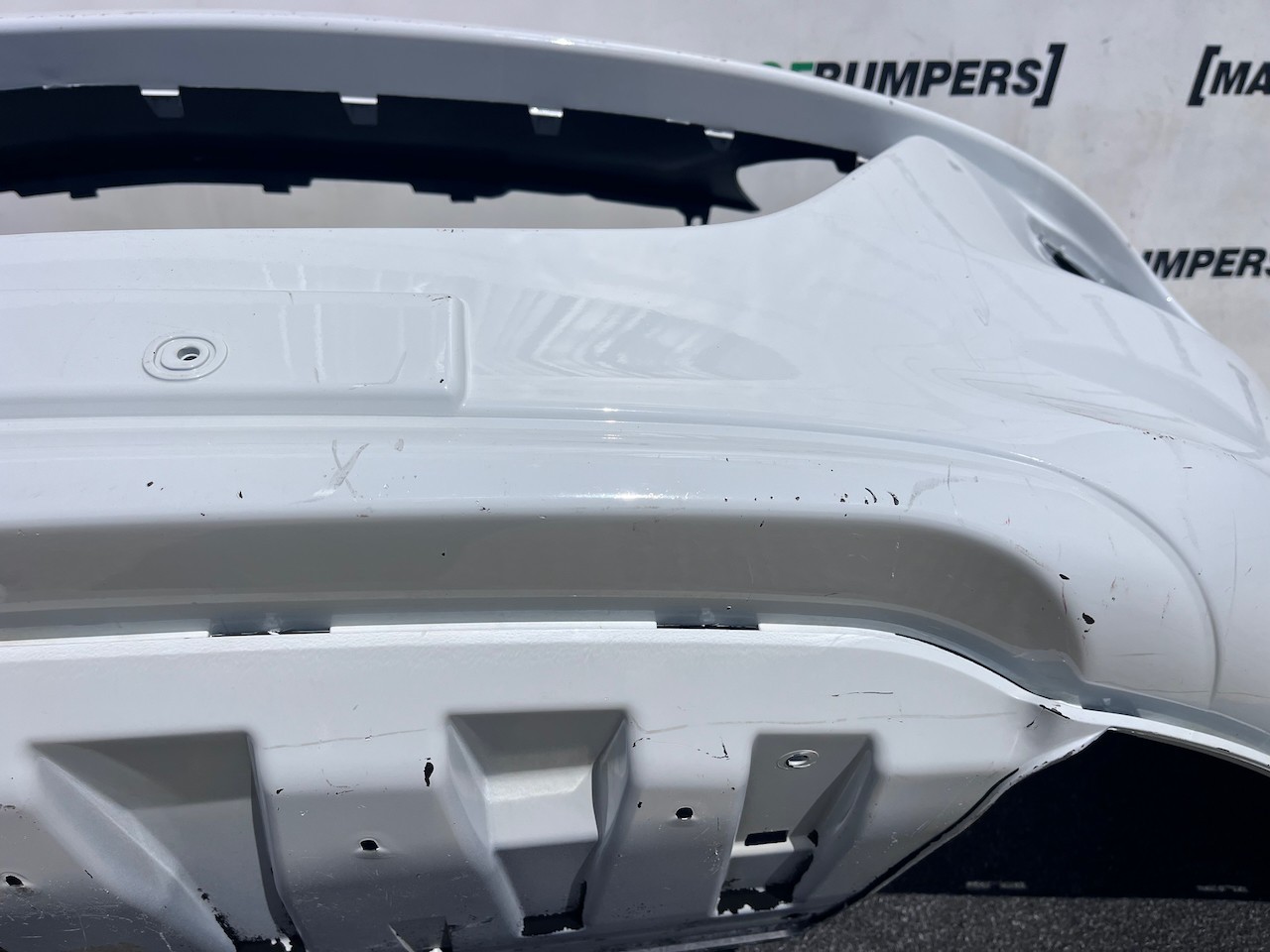Vauxhall Adam Se Limited Hatchback 2013-2018 Front Bumper No Pdc Genuine [q383]
