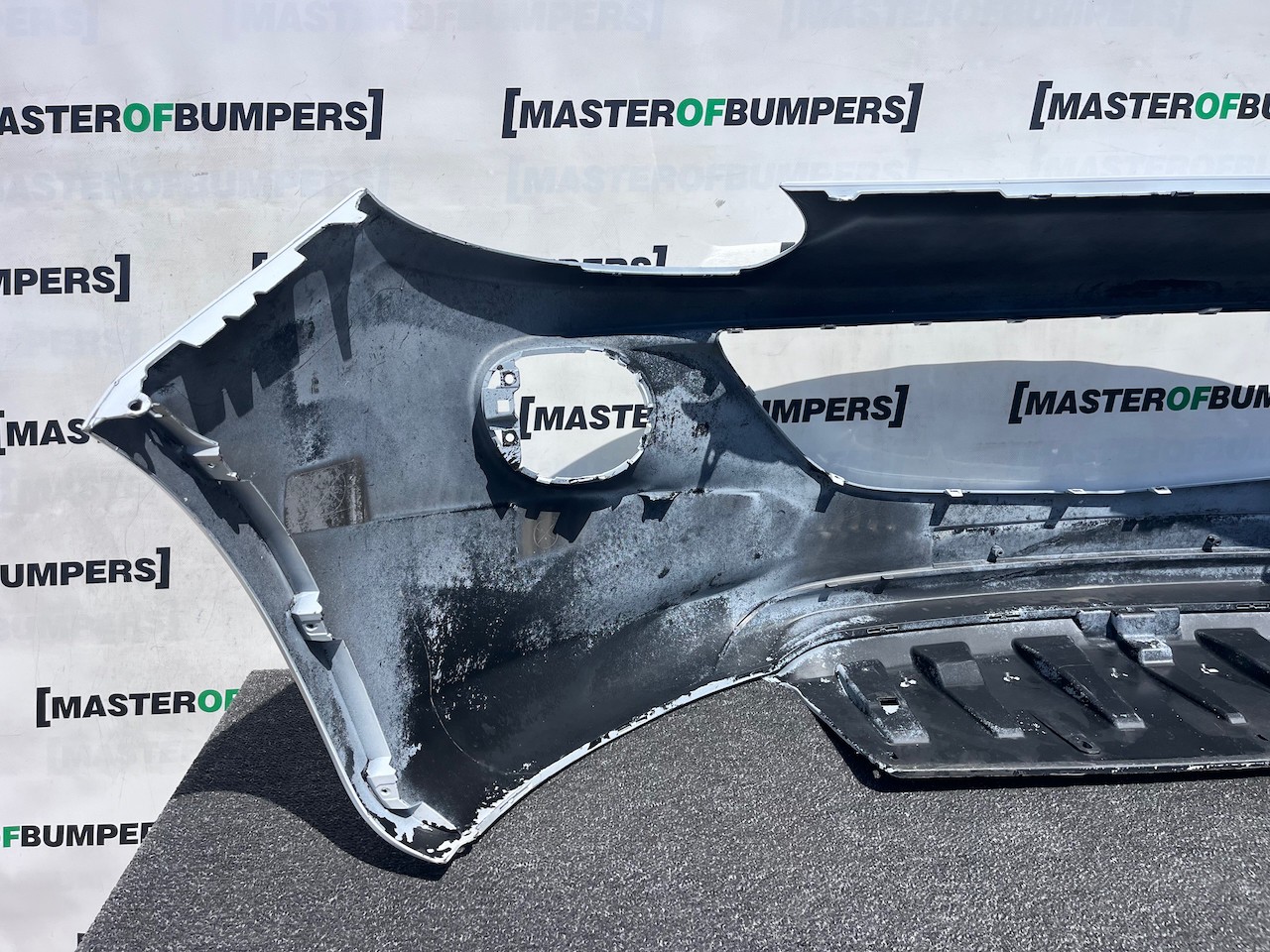 Vauxhall Adam Se Limited Hatchback 2013-2018 Front Bumper No Pdc Genuine [q383]