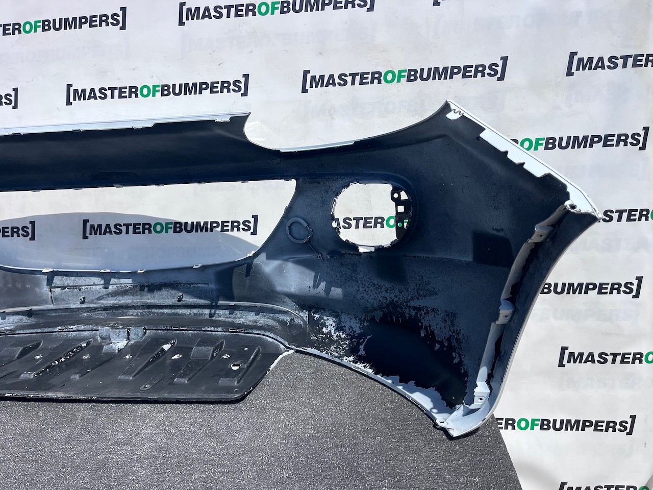 Vauxhall Adam Se Limited Hatchback 2013-2018 Front Bumper No Pdc Genuine [q383]