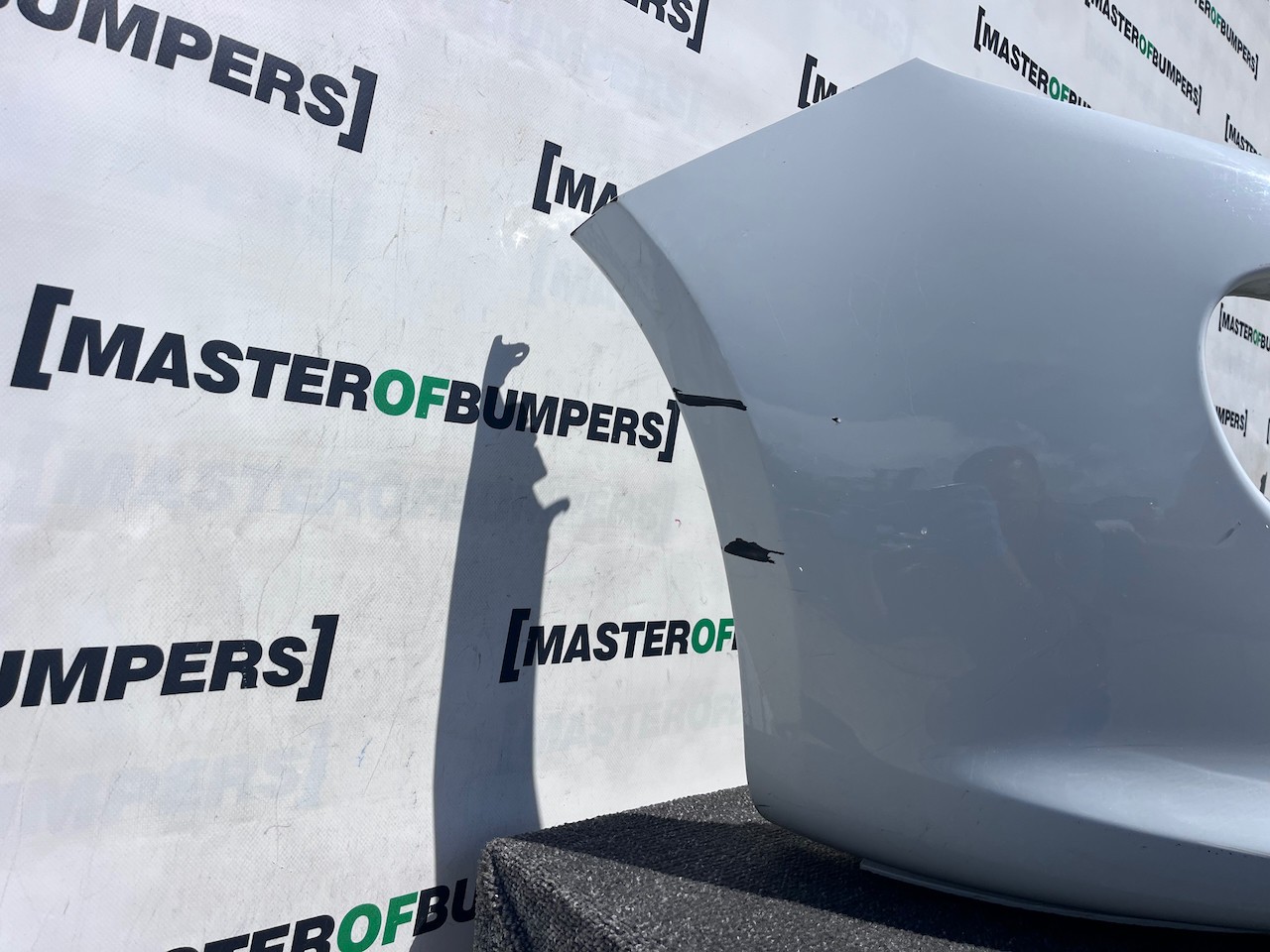 Vauxhall Adam Se Limited Hatchback 2013-2018 Front Bumper No Pdc Genuine [q383]