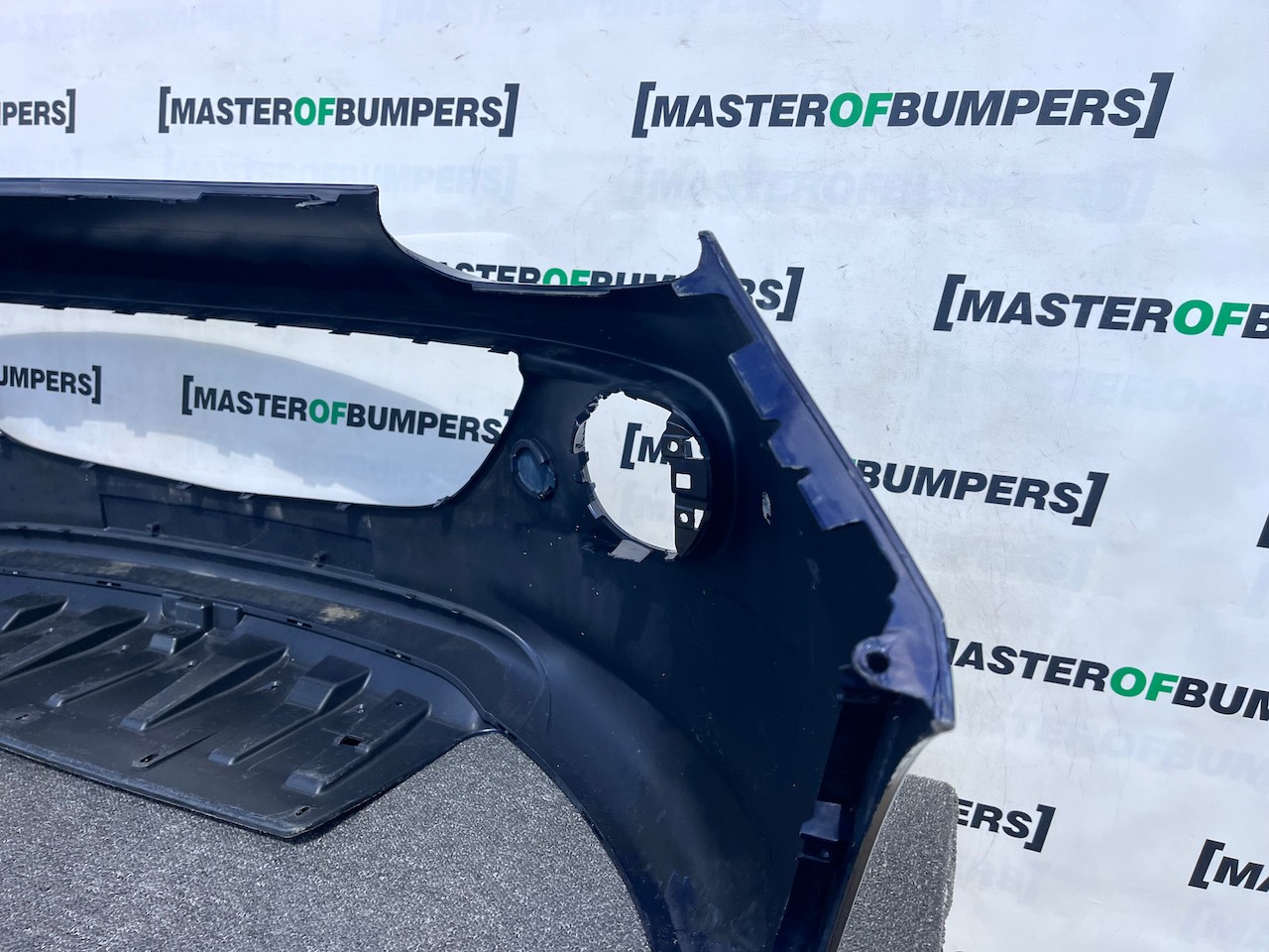 Vauxhall Adam Se Limited Hatchback 2013-2018 Front Bumper No Pdc Genuine [q386]