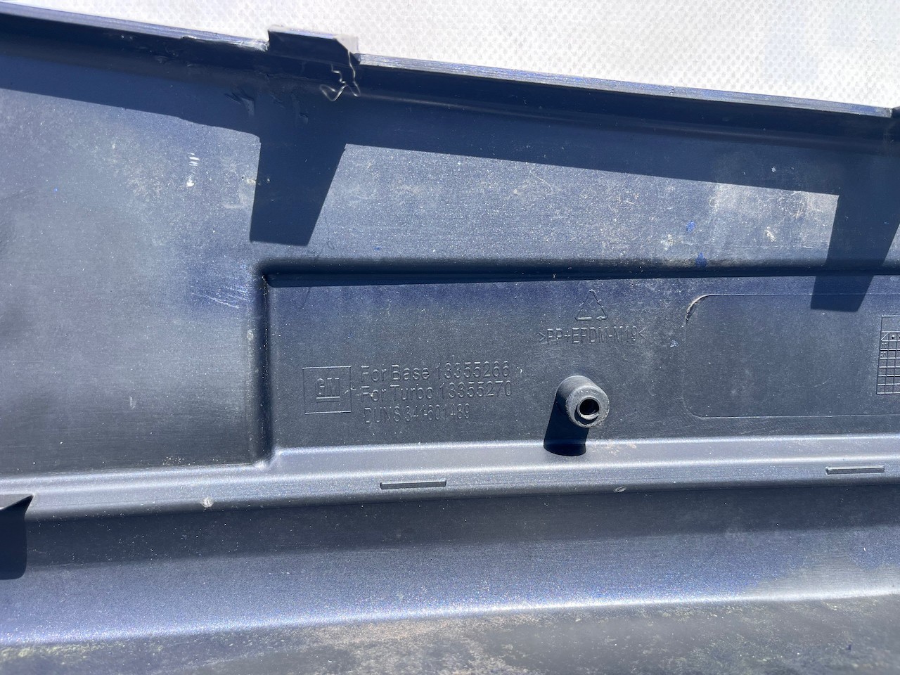 Vauxhall Adam Se Limited Hatchback 2013-2018 Front Bumper No Pdc Genuine [q386]