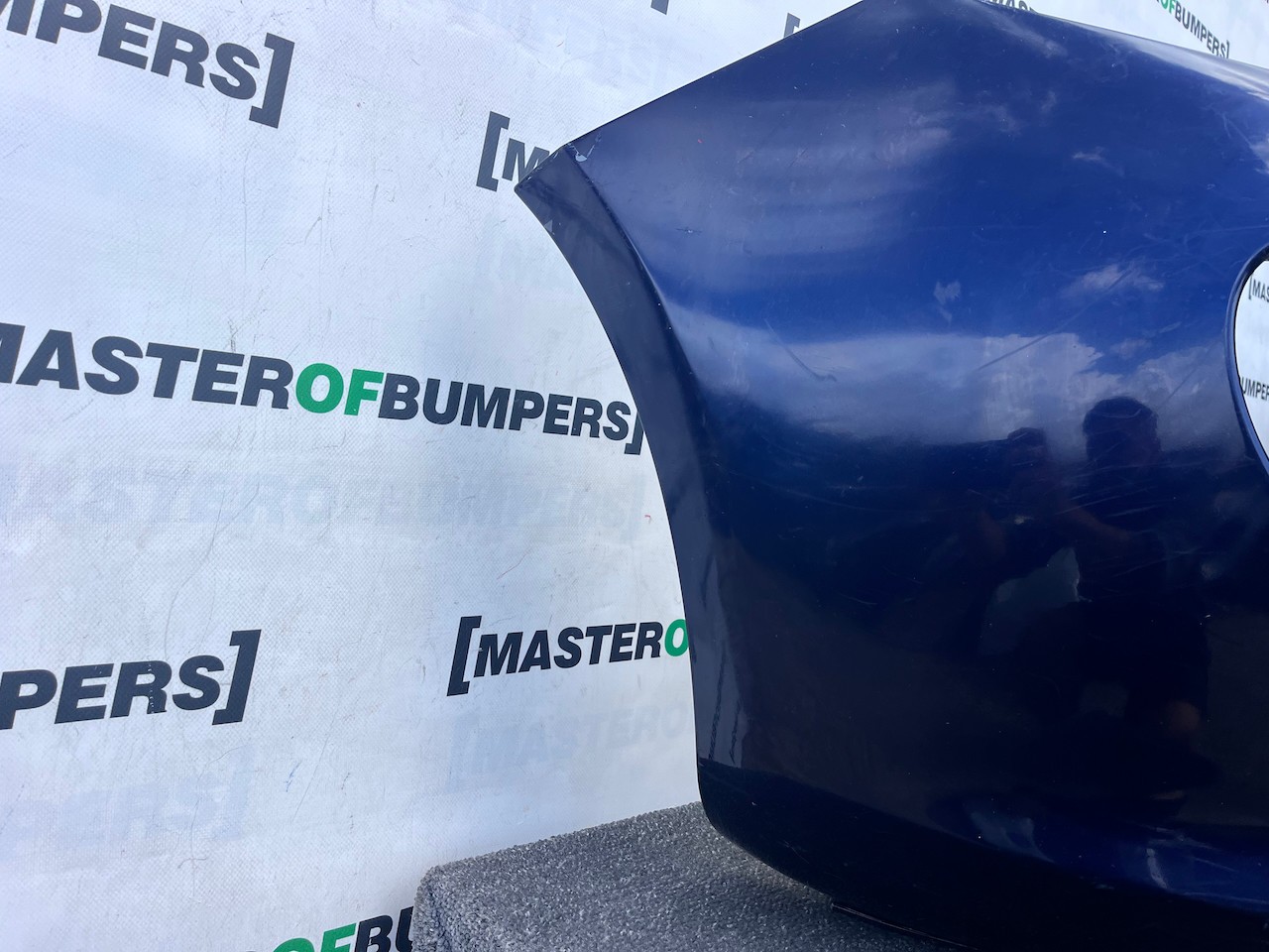 Vauxhall Adam Se Limited Hatchback 2013-2018 Front Bumper No Pdc Genuine [q386]