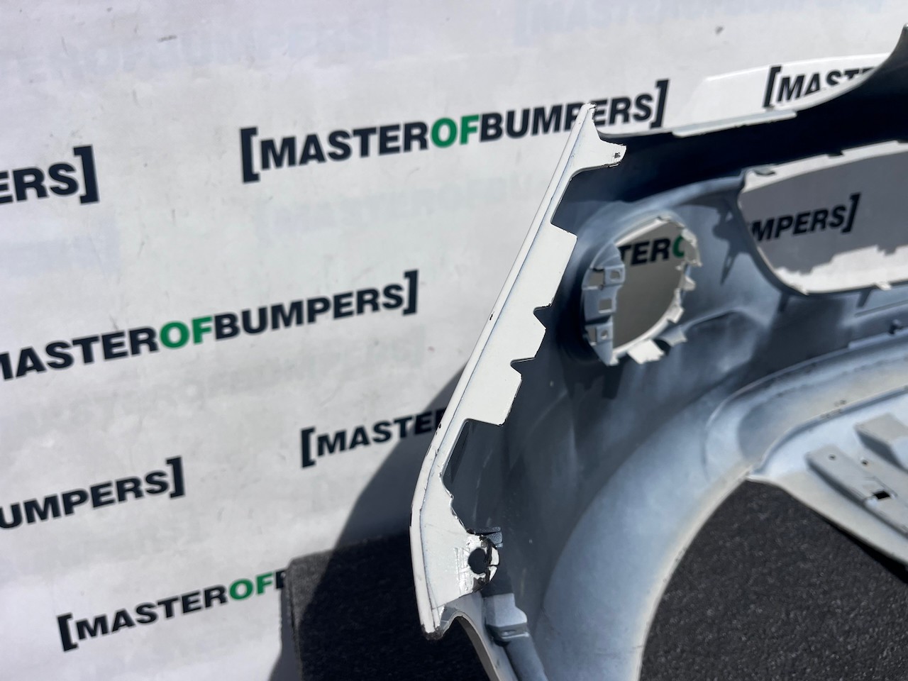Vauxhall Adam Se Limited Hatchback 2013-2018 Front Bumper No Pdc Genuine [q385]