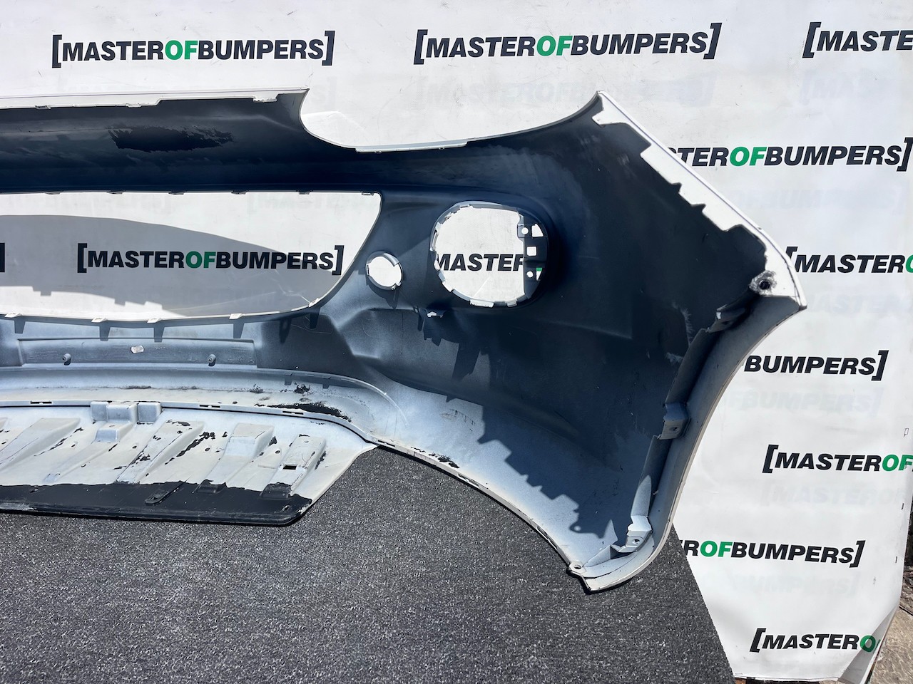 Vauxhall Adam Se Limited Hatchback 2013-2018 Front Bumper No Pdc Genuine [q385]