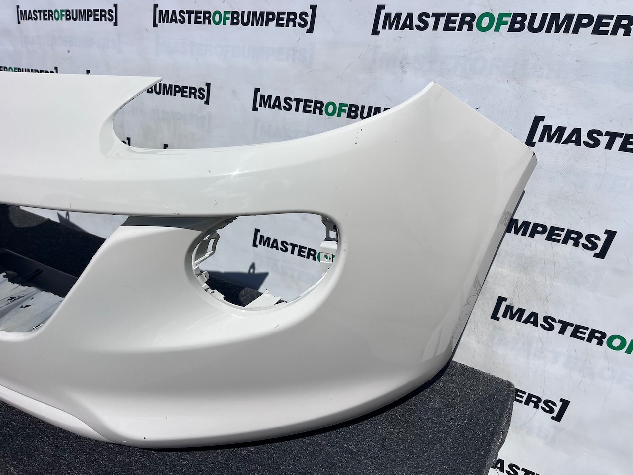 Vauxhall Adam Se Limited Hatchback 2013-2018 Front Bumper No Pdc Genuine [q385]