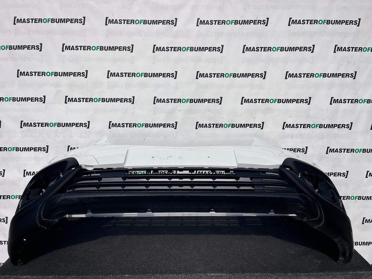 Vauxhall Combo E Van 2019-2024 Front Bumper No Pdc Genuine [q390]