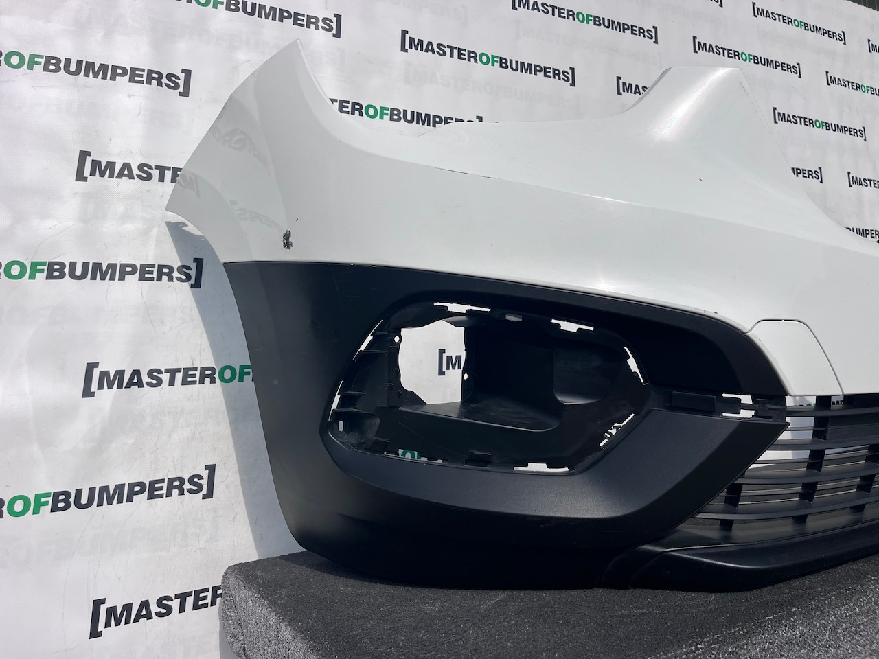 Vauxhall Combo E Van 2019-2024 Front Bumper No Pdc Genuine [q390]