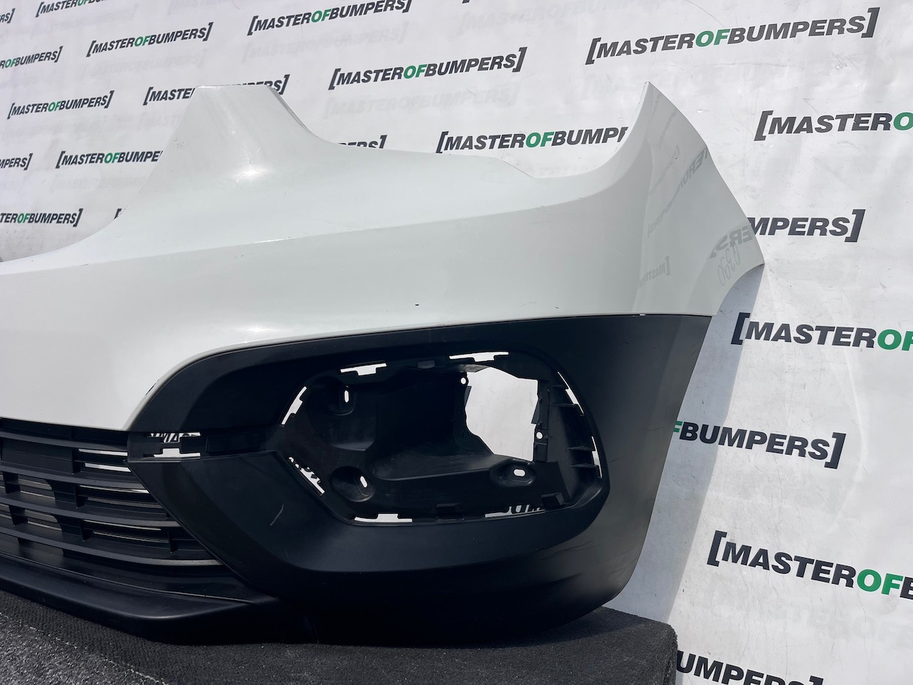 Vauxhall Combo E Van 2019-2024 Front Bumper No Pdc Genuine [q390]