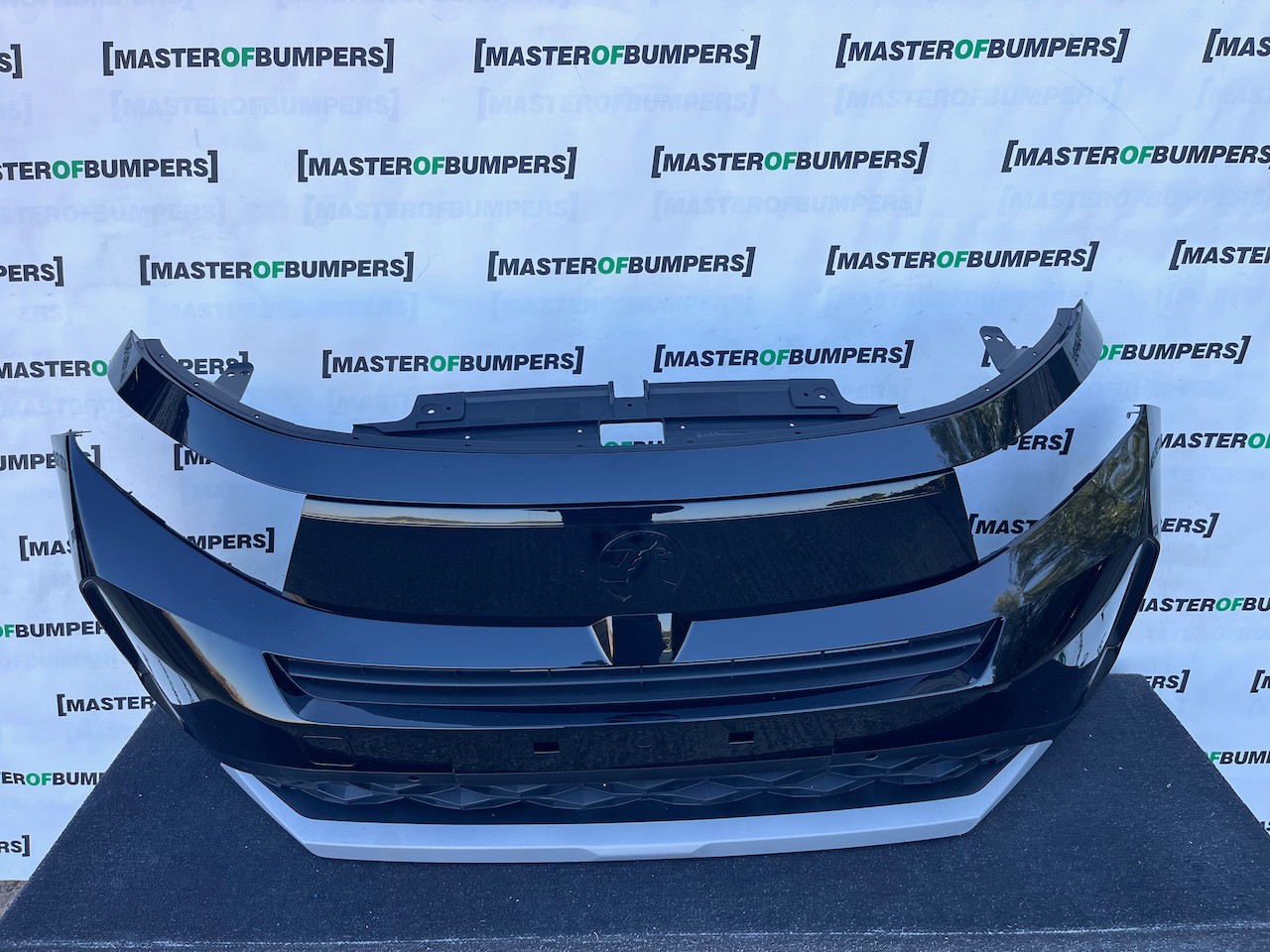 Vauxhall Frontera Gs Hybrid 2025-2027 Front Bumper 6 Pdc Genuine [q395]