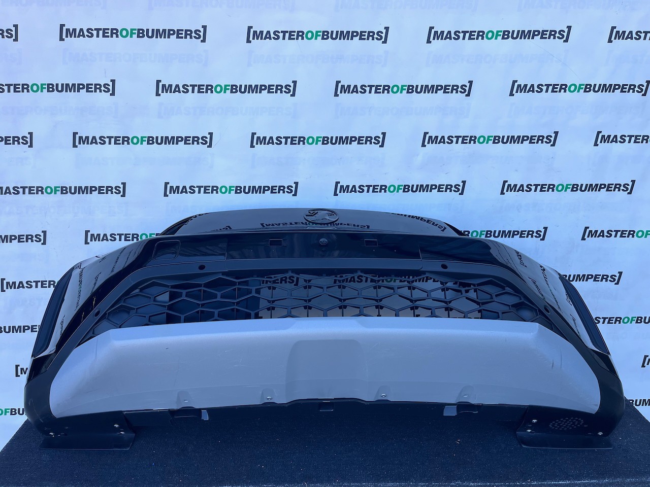 Vauxhall Frontera Gs Hybrid 2025-2027 Front Bumper 6 Pdc Genuine [q395]