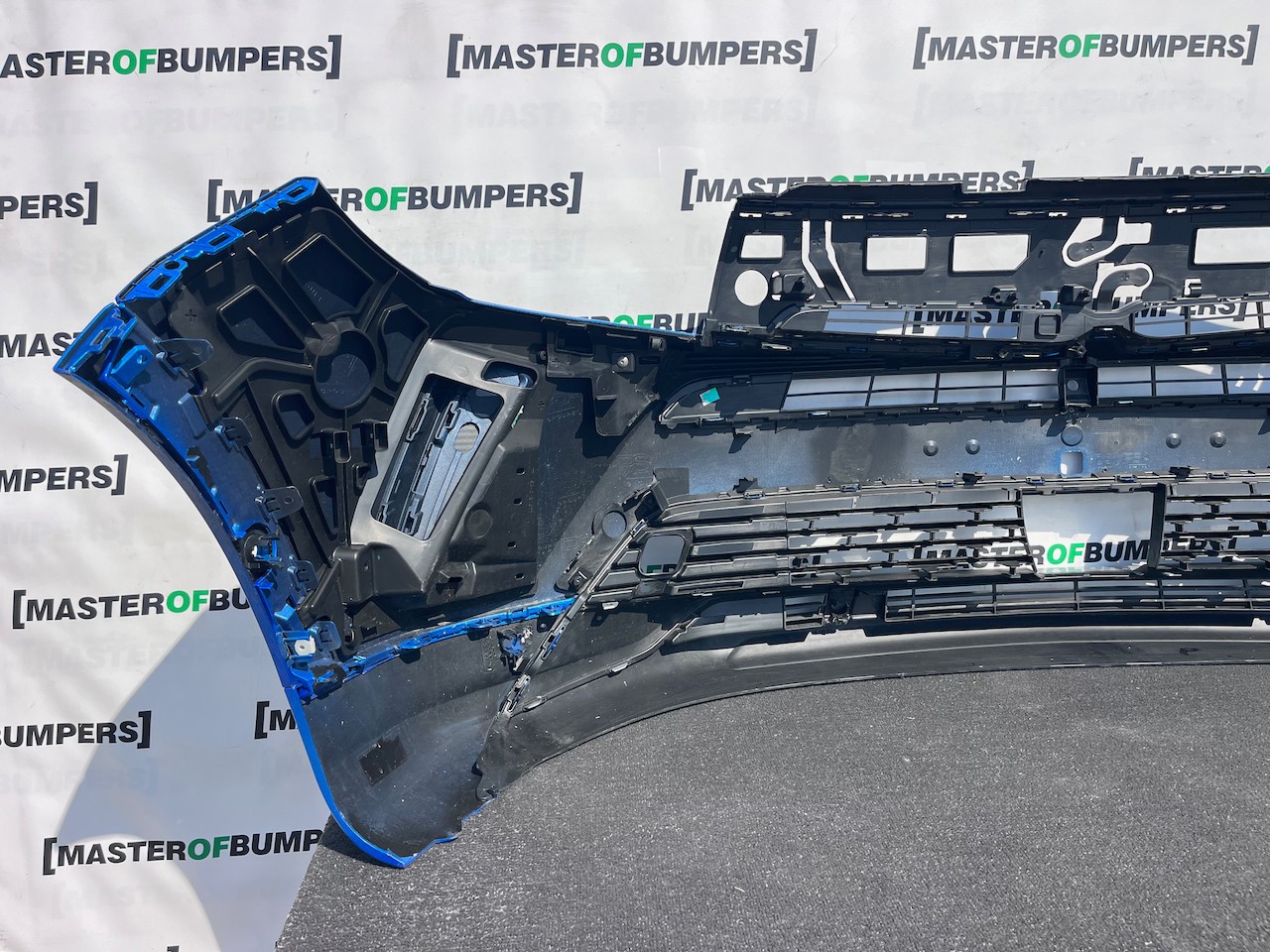 Vauxhall Grandland X Turbo Phev Lift 2021-2024 Font Bumper 6 Pdc Genuine [q400]