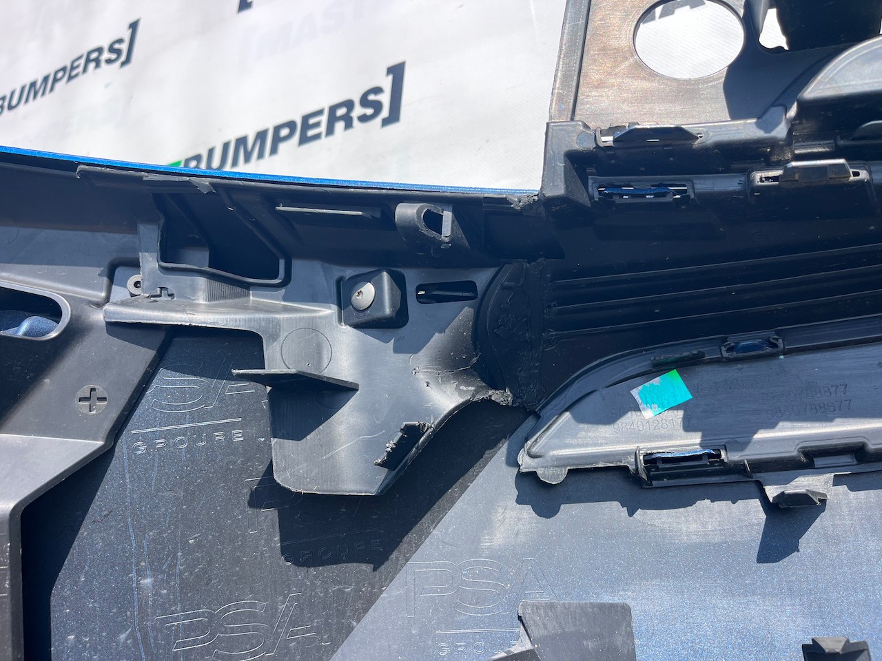 Vauxhall Grandland X Turbo Phev Lift 2021-2024 Font Bumper 6 Pdc Genuine [q400]