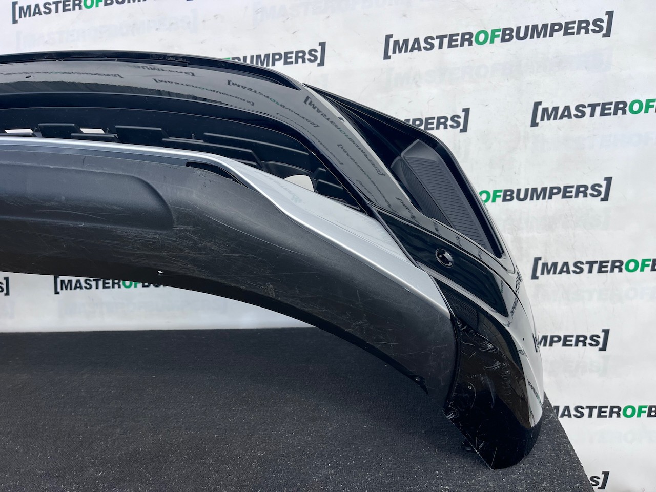 Vauxhall Grandland X Turbo Phev Lift 2021-2024 Font Bumper 6 Pdc Genuine [q408]