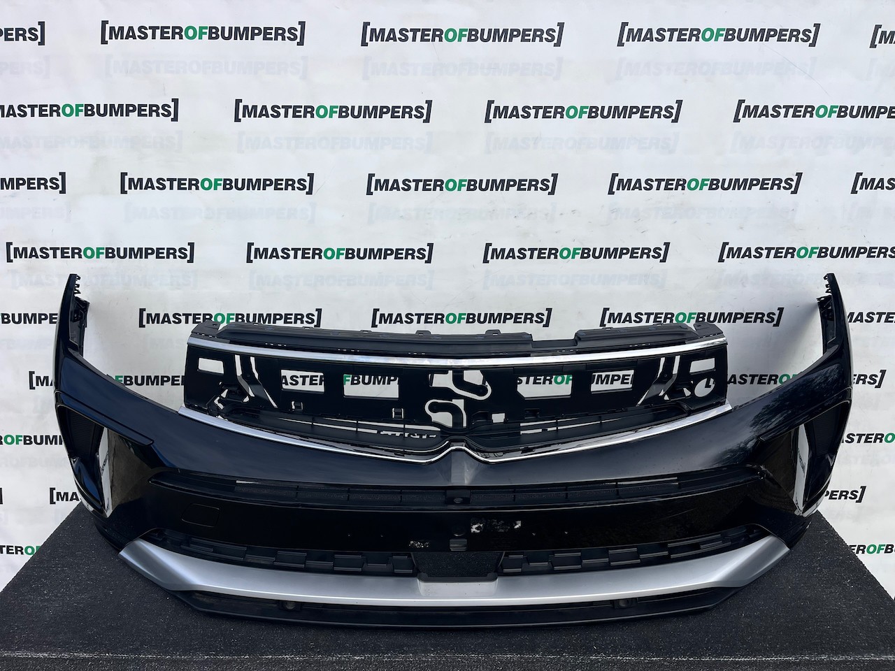 Vauxhall Grandland X Turbo Phev Lift 2021-2024 Font Bumper 6 Pdc Genuine [q408]