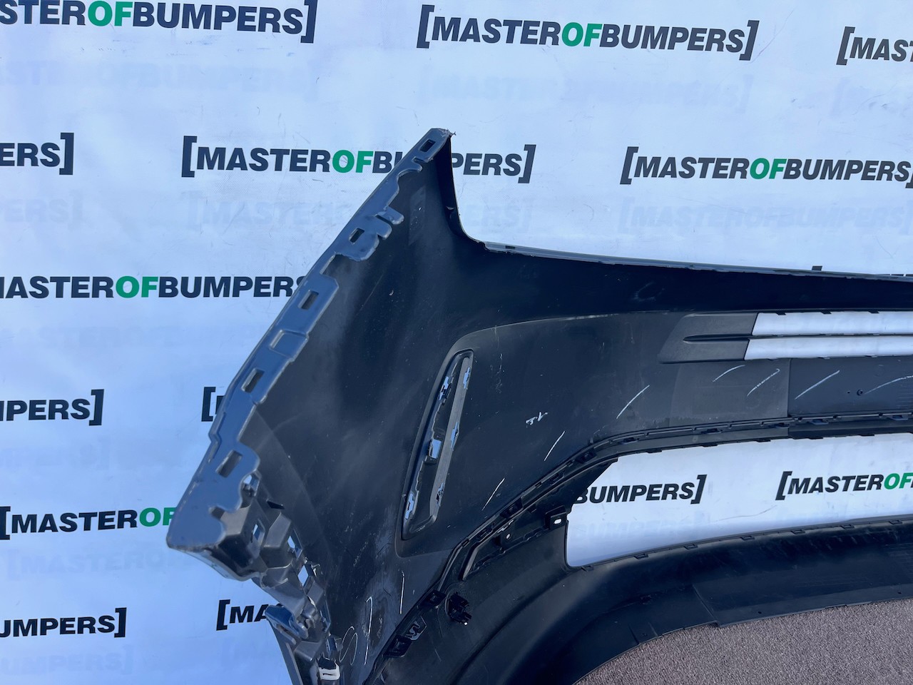 Vauxhall Grandland Ultimate Phev 2025-2027 Font Bumper 4 Pdc Genuine [q426]
