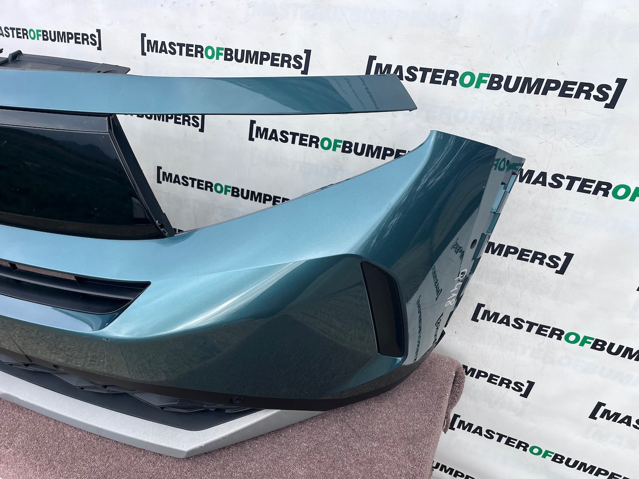 Vauxhall Frontera Gs Hybrid 2025-2027 Front Bumper 6 Pdc No Fogs Genuine [q418]