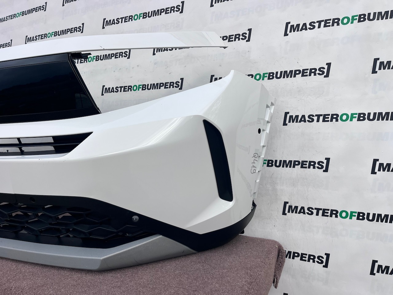 Vauxhall Frontera Gs Hybrid 2025-2027 Front Bumper 6 Pdc No Fogs Genuine [q419]