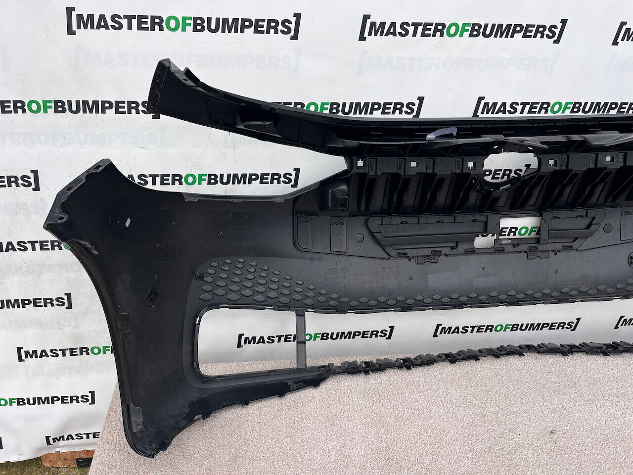 VW Id3 Id.3 2020-2024 Front Bumper White W/inner Bracket Genuine [v251]