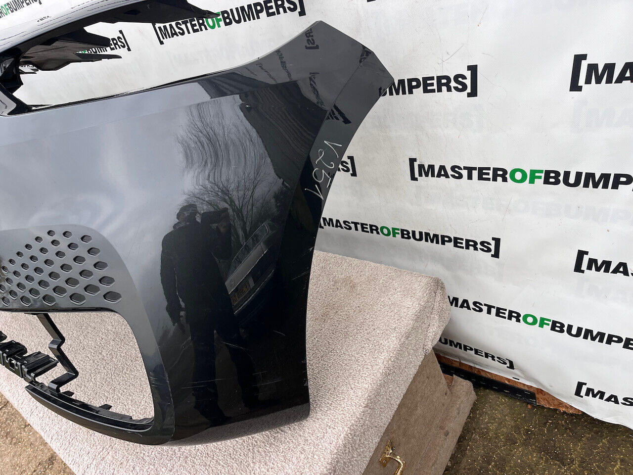 VW Id3 Id.3 2020-2024 Front Bumper White W/inner Bracket Genuine [v251]