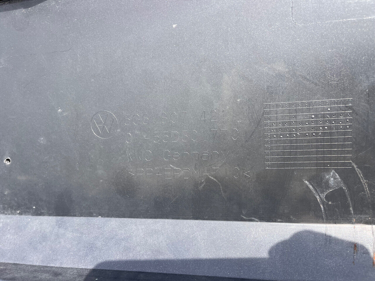 VW Golf Gti Gtd Mk7.5 Lift Hatchback 2017-2019 Rear Bumper 6 Pdc Genuine [v280]